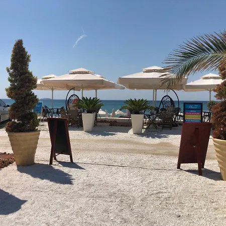 Aparthotel Plaisir