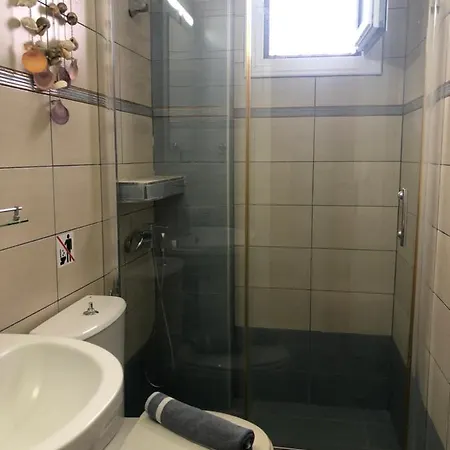 Plaisir Aparthotel Makriammos