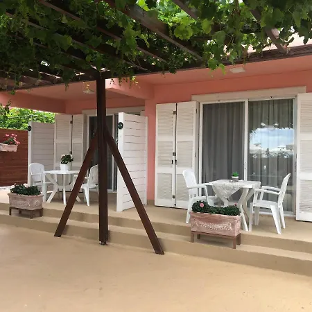 Plaisir Lägenhetshotell Limenaria (Thasos)