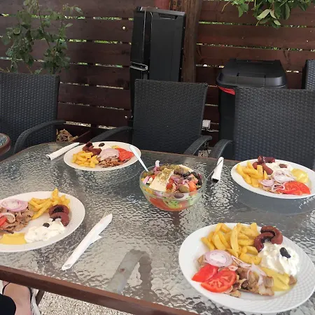 Plaisir Lägenhetshotell