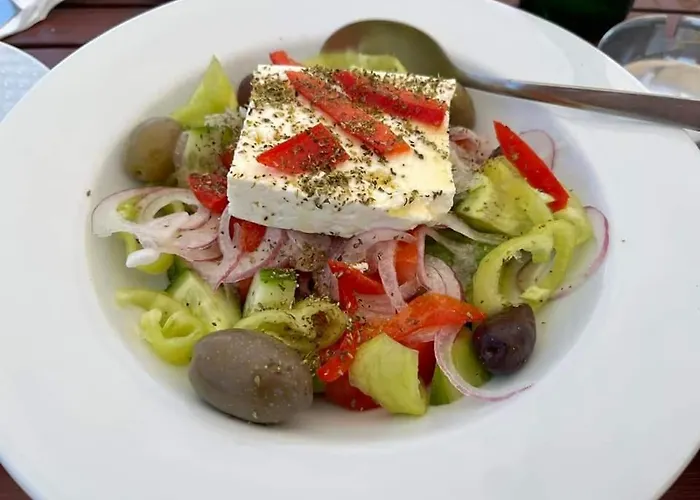 Plaisir 3* Makriammos